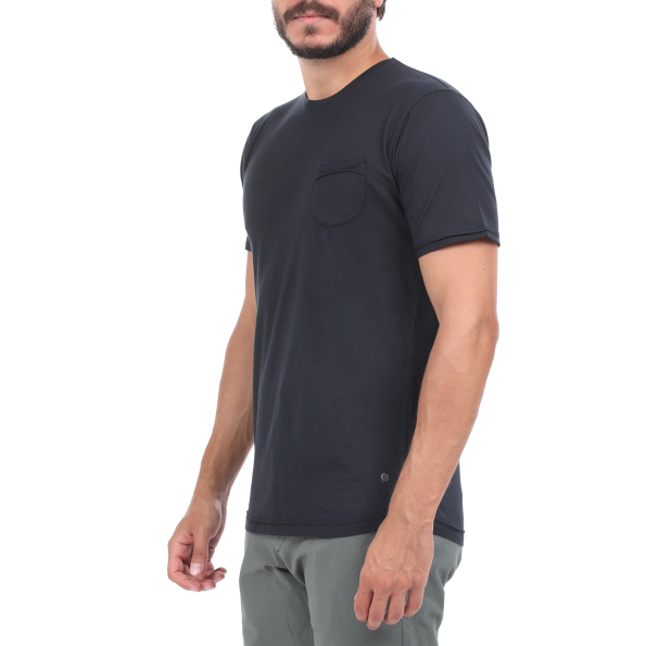 Ανδρική μπλούζα BATTERY SOLID 3 GARMENT DYΕ μαύρη Ανδρικά