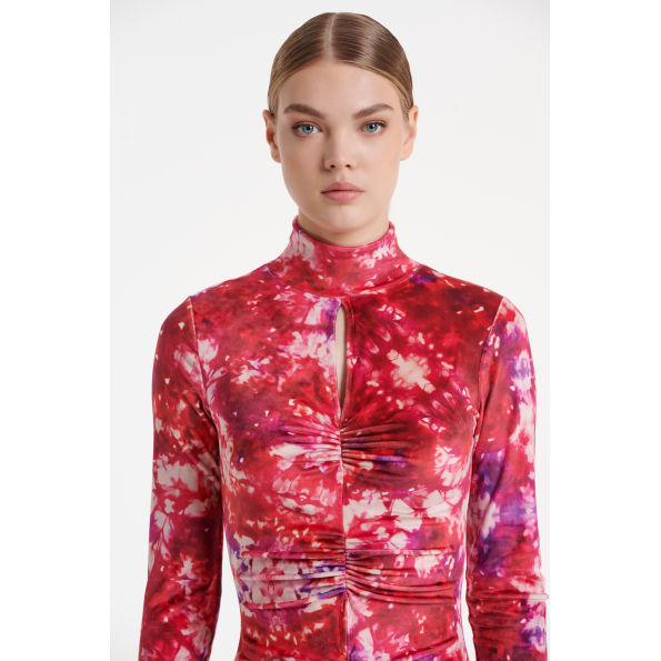 Γυναικείο βελουτέ mini φόρεμα SUGARFREE 22834153 κόκκινο tie-dye Γυναικεία