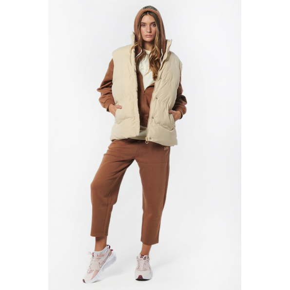 Γυναικείο oversized αμάνικο μπουφάν BODY ACTION 071232-01 μπεζ