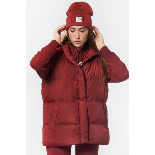 Γυναικείο oversized αμάνικο μπουφάν BODY ACTION 071232-01 κόκκινο