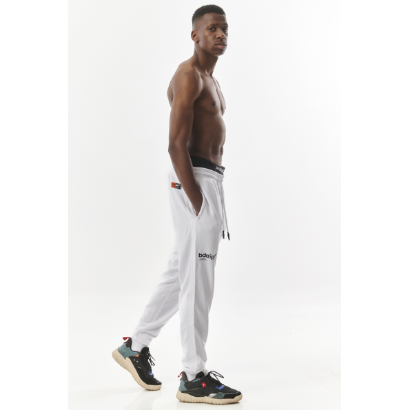 Ανδρικό παντελόνι φόρμας BODY ACTION 023326-01 λευκό Ανδρικά