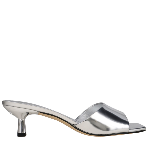 Γυναικεία mules MICHAEL KORS 40R3AMMS1L AMAL ασημί