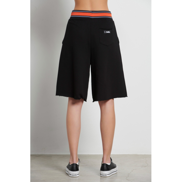 Γυναικεία βερμούδα BODYTALK 1231-905504 μαύρη Γυναικεία