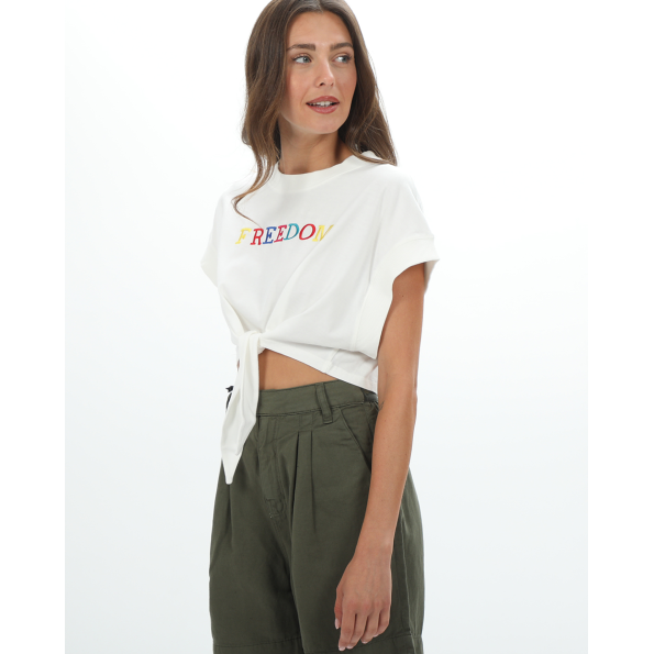 Γυναικείο cropped top STAFF JEANS 63-015.047 TONIA λευκό Γυναικεία