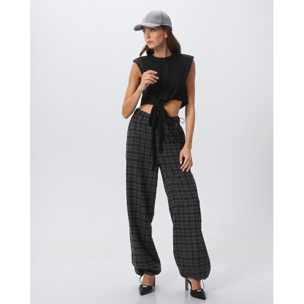 Γυναικείο cropped αμάνικο t-shirt ALE 8918176 μαύρο Γυναικεία