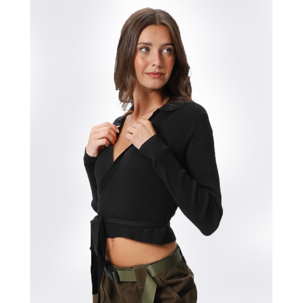 Γυναικεία πλεκτή cropped μπλούζα ATTRATTIVO 9P21181 μαύρη Γυναικεία