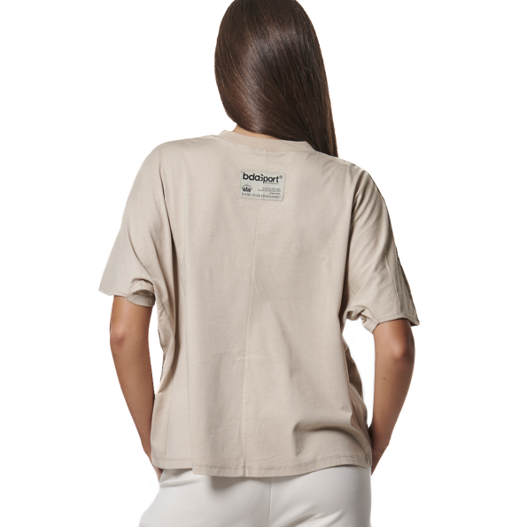 Γυναικείο t-shirt BODY ACTION 051432-01 μπεζ Γυναικεία