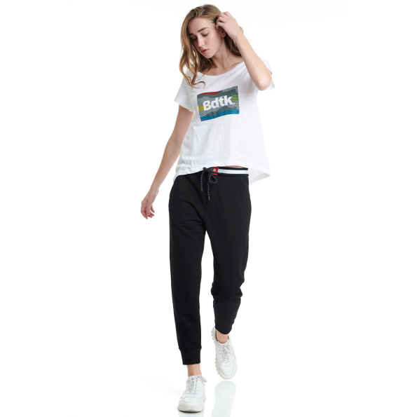 Γυναικείο παντελόνι φόρμας jogger BODYTALK 1202-905000 μαύρο Γυναικεία