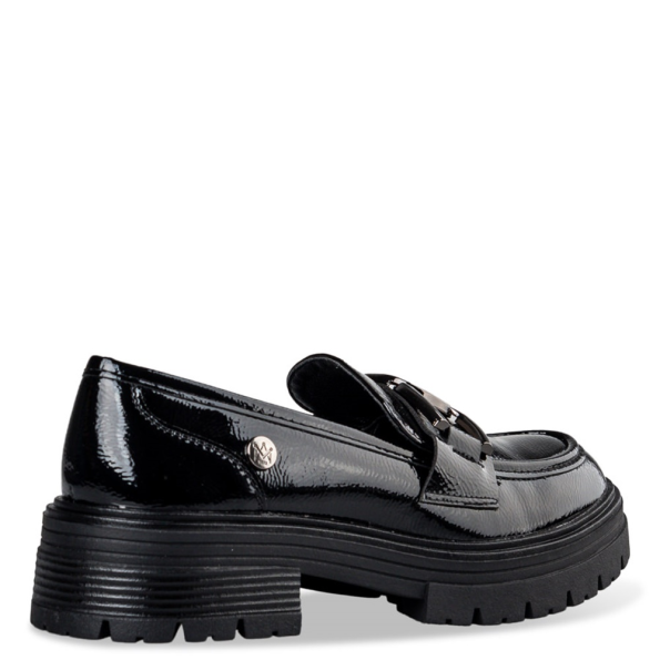 Γυναικεία μοκασίνια loafers ENVIE E30-20489 μαύρα Γυναικεία