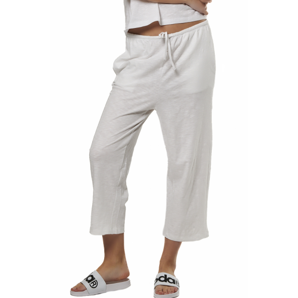 Γυναικείο crop παντελόνι φόρμας BODY ACTION 021532-01 λευκό
