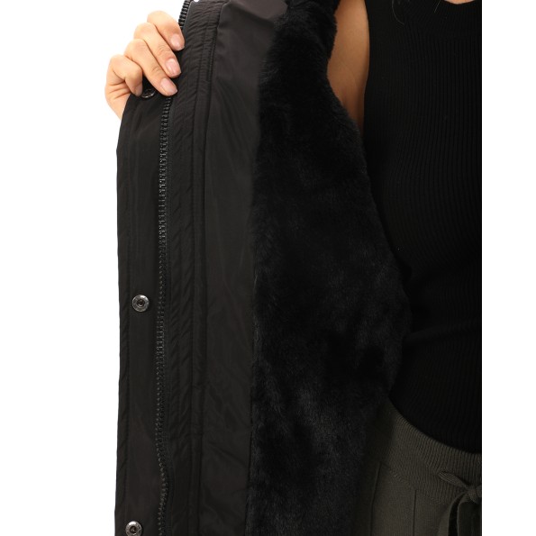 Γυναικείο μπουφάν ATTRATTIVO 9919682 μαύρο Γυναικεία