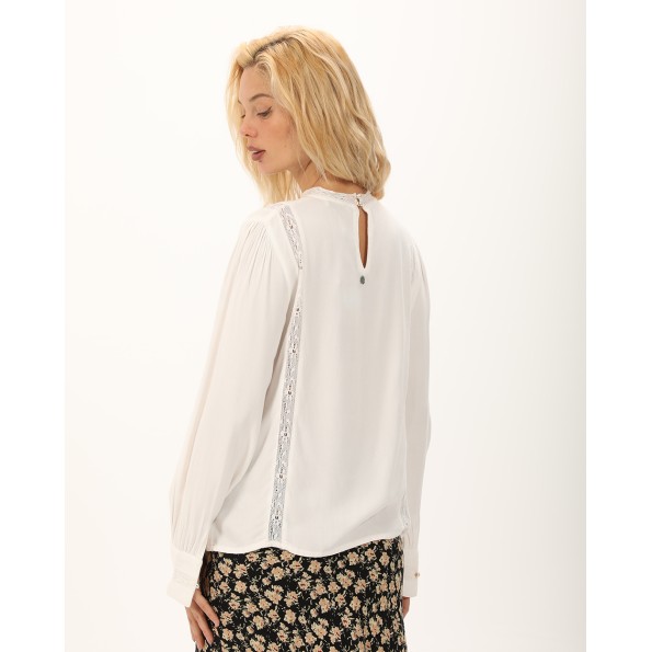 Γυναικεία μπλούζα ATTRATTIVO 9919558 λευκή Γυναικεία