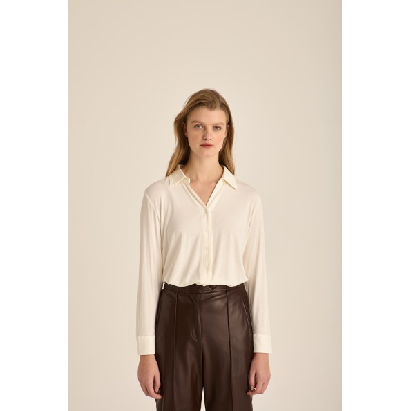 Γυναικεία μπλούζα MARINA V PARIS FW24-900 εκρού Γυναικεία μπλούζα MARINA V PARIS FW24-900 εκρού