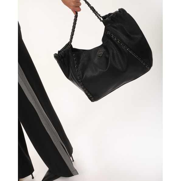 Γυναικεία τσάντα ώμου ATTRATTIVO 9T22051 μαύρη Γυναικεία