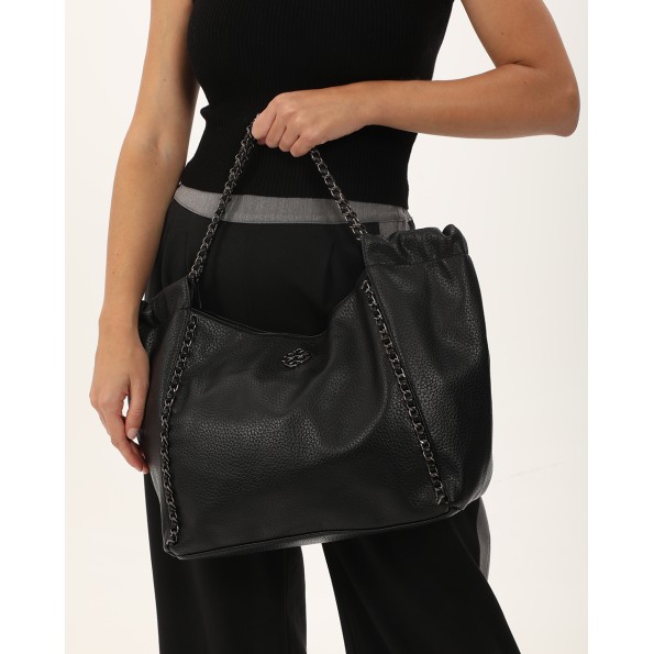 Γυναικεία τσάντα ώμου ATTRATTIVO 9T22051 μαύρη Γυναικεία