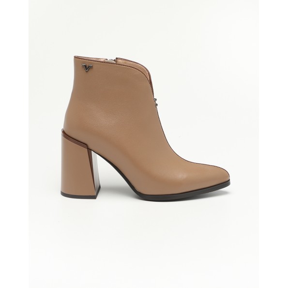 Γυναικεία μποτάκια 19V69 ITALIA AM SR901-0711 μπεζ