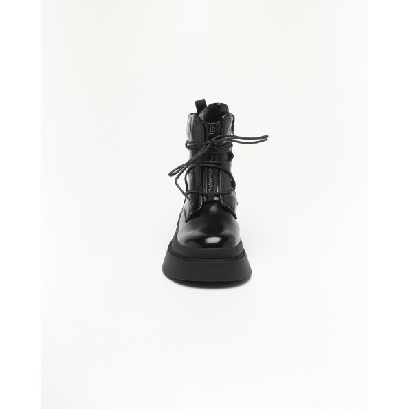 Γυναικεία μποτάκια LOVEBERRY TW B24653-1 μαύρα Γυναικεία