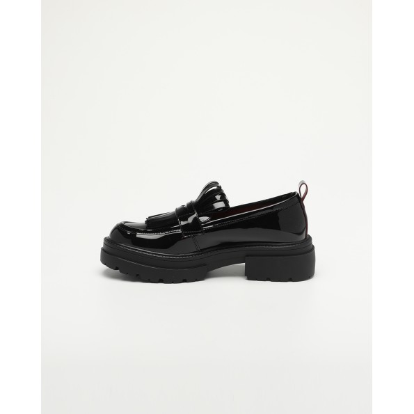 Γυναικεία loafers LOVEBERRY TW S23350-9 μαύρα Γυναικεία
