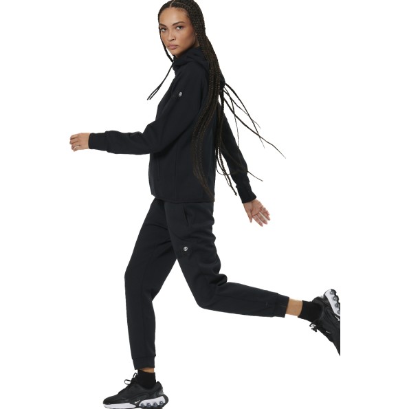 Γυναικεία φούτερ ζακέτα BODY ACTION 071527-01 μαύρη Γυναικεία