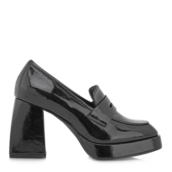Γυναικεία ψηλά loafers SEVEN R185L75 μαύρα λουστρίνι