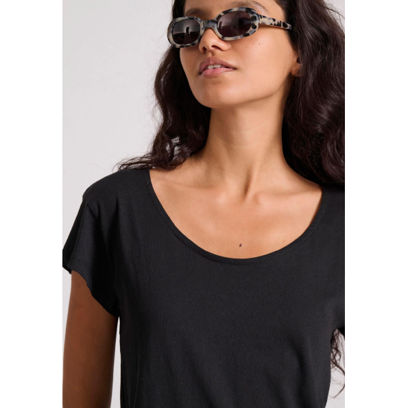 Γυναικείο t-shirt  FUNKY BUDDHA FBL009-105-04 μαύρο