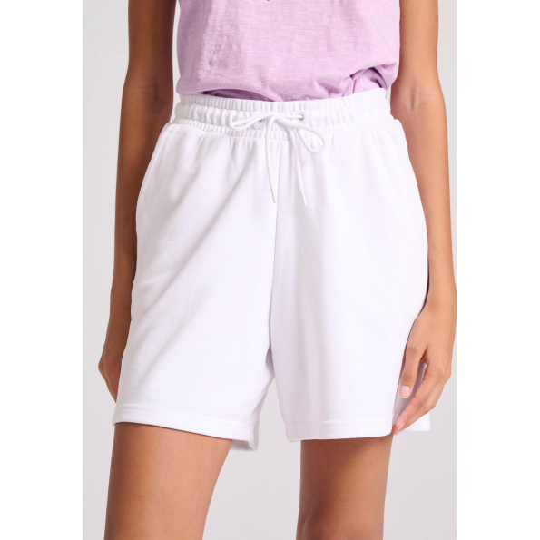 Γυναικεία αθλητική βερμούδα FUNKY BUDDHA FBL009-124-03 λευκή