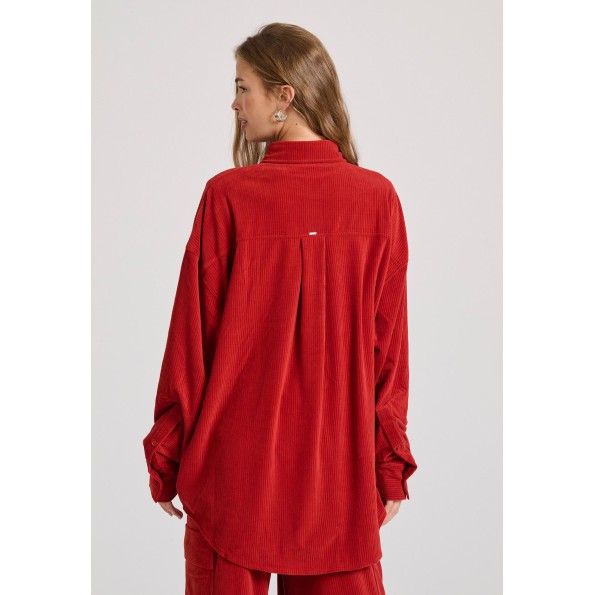 Γυναικείο βελουτέ oversized πουκάμισο FUNKY BUDDHA FBL010-106-05 κόκκινο Γυναικεία