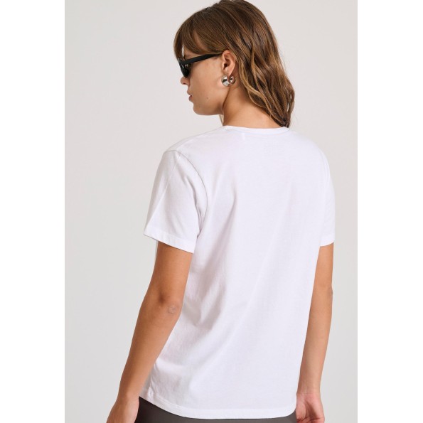 Γυναικείο t-shirt FUNKY BUDDHA FBL010-103-04 λευκό Γυναικεία