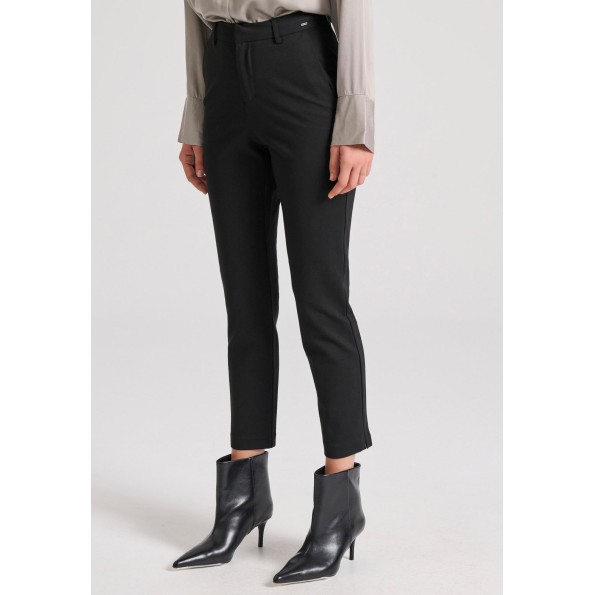 Γυναικείο tailored παντελόνι FUNKY BUDDHA FBL010-122-02 μαύρο