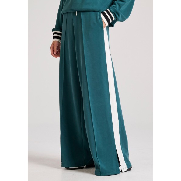 Γυναικείο παντελόνι φόρμας FUNKY BUDDHA FBL010-103-02 πετρόλ Γυναικεία