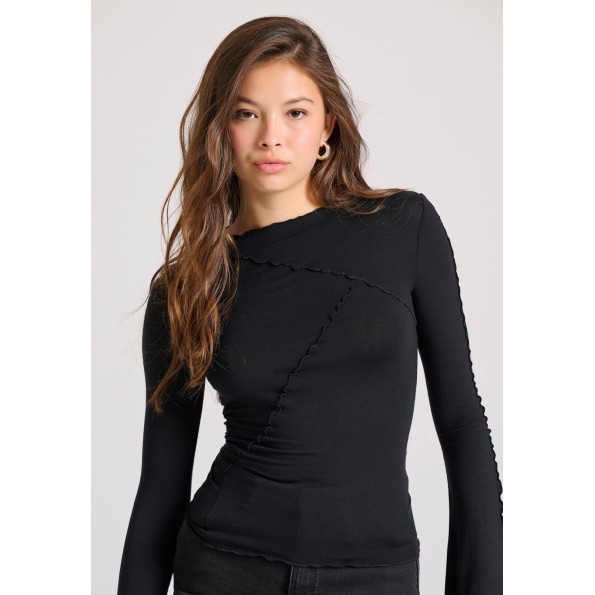 Γυναικεία μπλούζα FUNKY BUDDHA FBL010-102-07 μαύρη