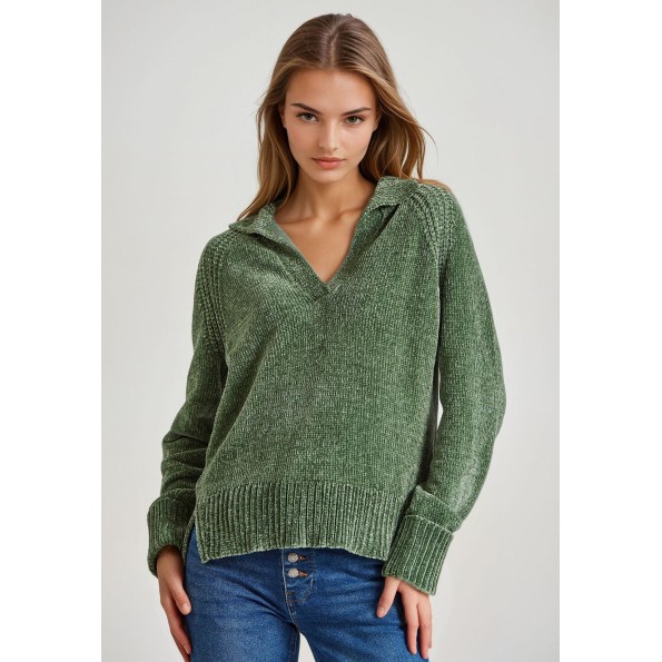 Γυναικείο σενίλ πουλόβερ FUNKY BUDDHA FBL010-110-09 πράσινο Γυναικείο σενίλ πουλόβερ FUNKY BUDDHA FBL010-110-09 πράσινο