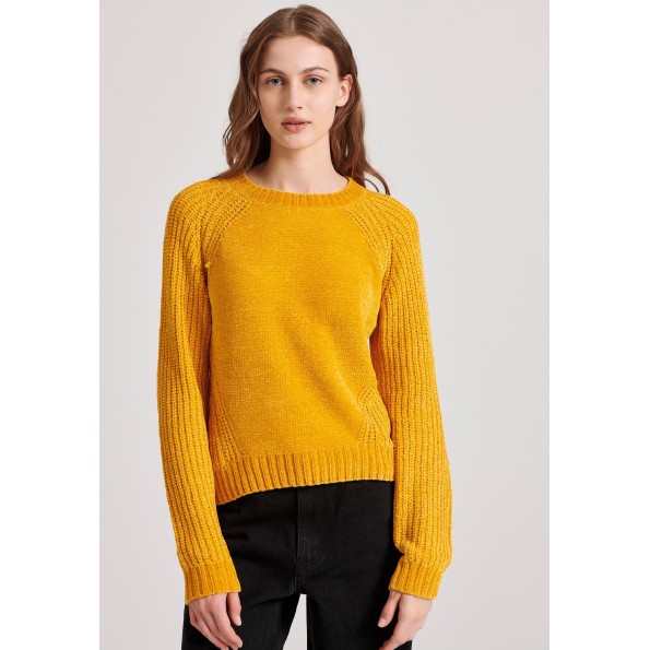 Γυναικείο σενίλ πουλόβερ FUNKY BUDDHA FBL010-111-09 κίτρινο Γυναικείο σενίλ πουλόβερ FUNKY BUDDHA FBL010-111-09 κίτρινο