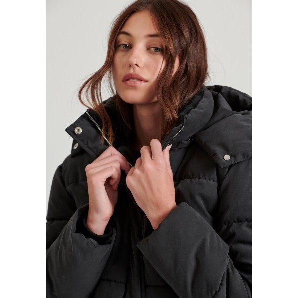 Γυναικείο puffer μπουφάν FUNKY BUDDHA FBL010-106-01 μαύρο Γυναικεία