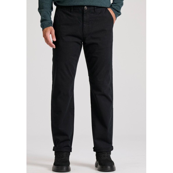 Ανδρικό straight fit chino παντελόνι FUNKY BUDDHA FBM010-007-02 μαύρο Ανδρικό straight fit chino παντελόνι FUNKY BUDDHA FBM010-007-02 μαύρο