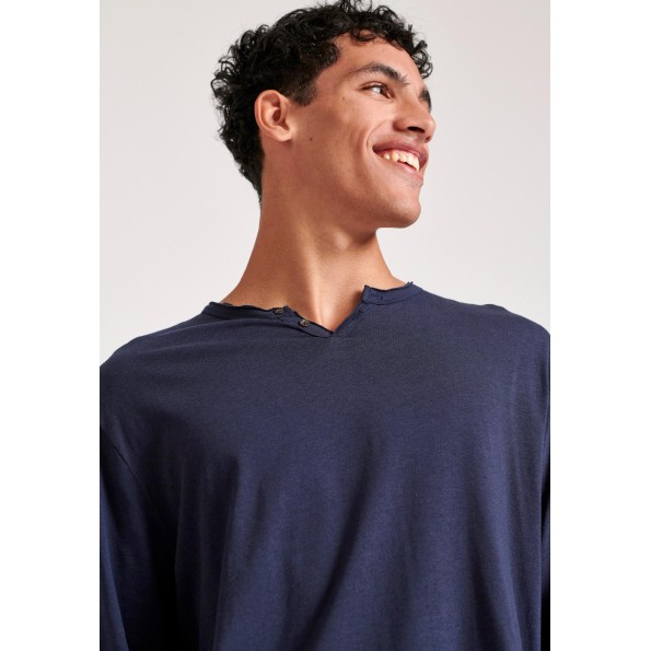 Ανδρική μπλούζα FUNKY BUDDHA FBM010-014-07 ναυτικό μπλε Ανδρική μπλούζα FUNKY BUDDHA FBM010-014-07 ναυτικό μπλε