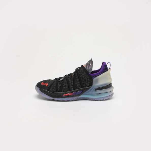Παιδικά παπούτσια basketball NIKE LEBRON XVIII NRG CT4677 (GS) μαύρα