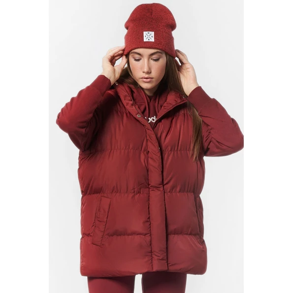 Γυναικείο oversized αμάνικο μπουφάν BODY ACTION 071232-01 κόκκινο